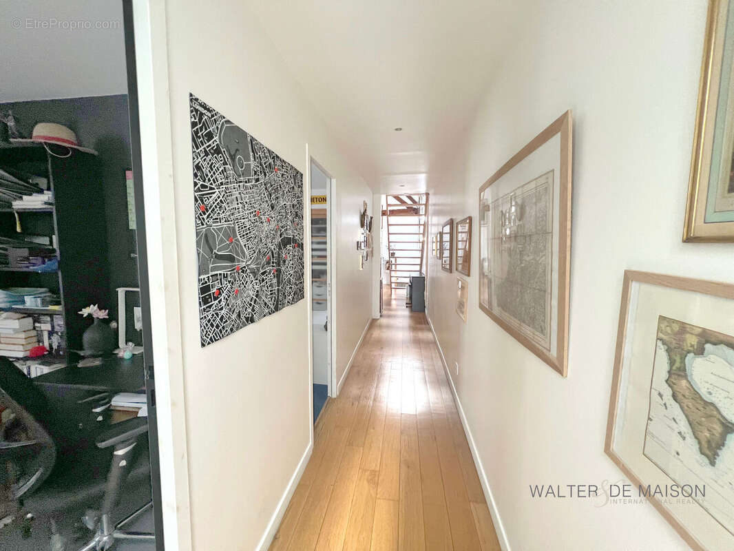 Appartement à PARIS-11E