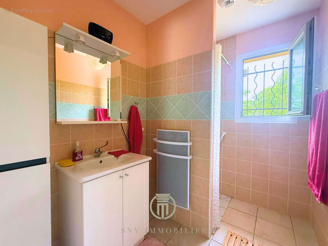 Lotissement privé de 10 maisons de plain-pied louées - idéal investisseurs - photo 10