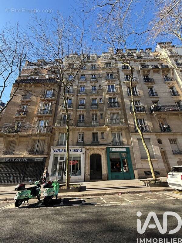 Photo 1 - Appartement à PARIS-20E