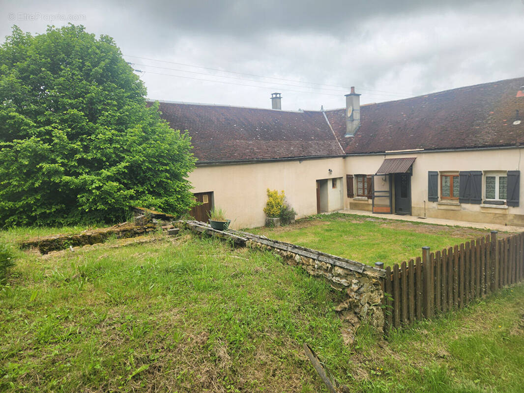 Maison à NOGENT-EN-OTHE