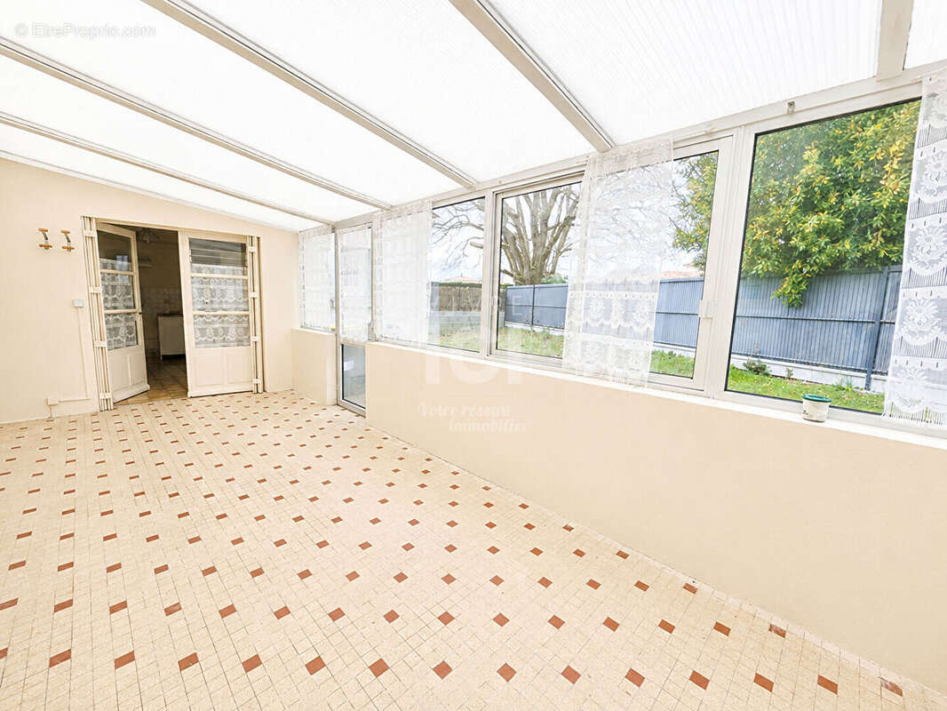 Maison Pont Saint Martin 4 pièce(s) 78 m2 - photo 8