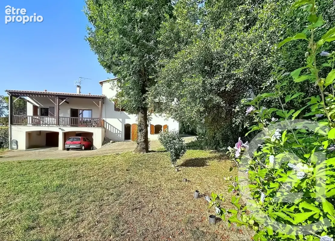 Maison 158 m² à Angouleme  - photo 10