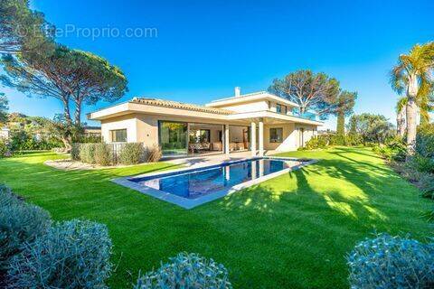 Maison à SAINTE-MAXIME