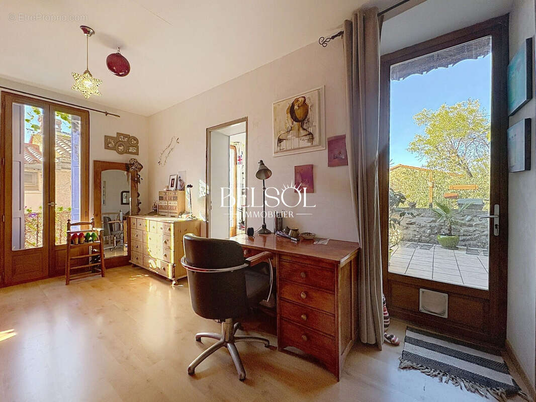 Maison à MONTESQUIEU-DES-ALBERES