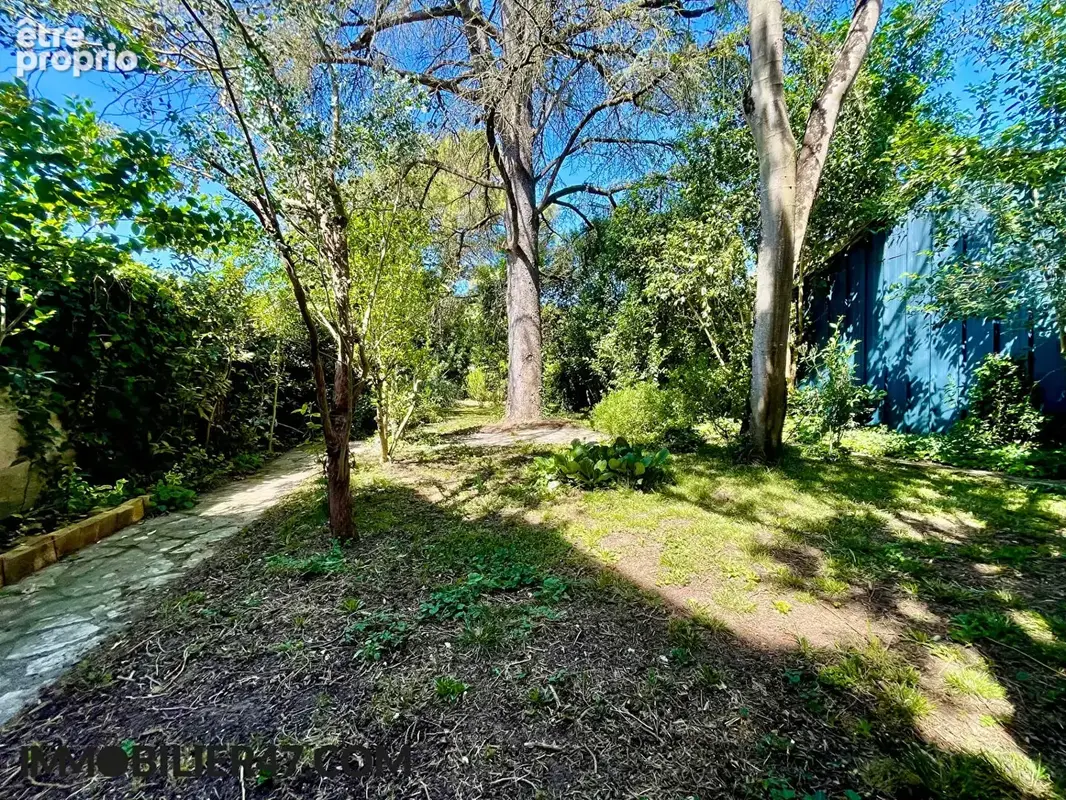 Maison de village  en pierre avec jardin a restaurer - photo 11
