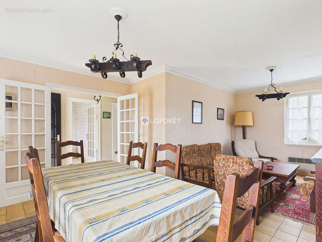 Maison à POULDREUZIC