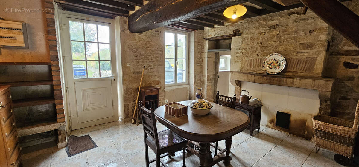 Maison à LA CHAPELLE-SAINT-ANDRE