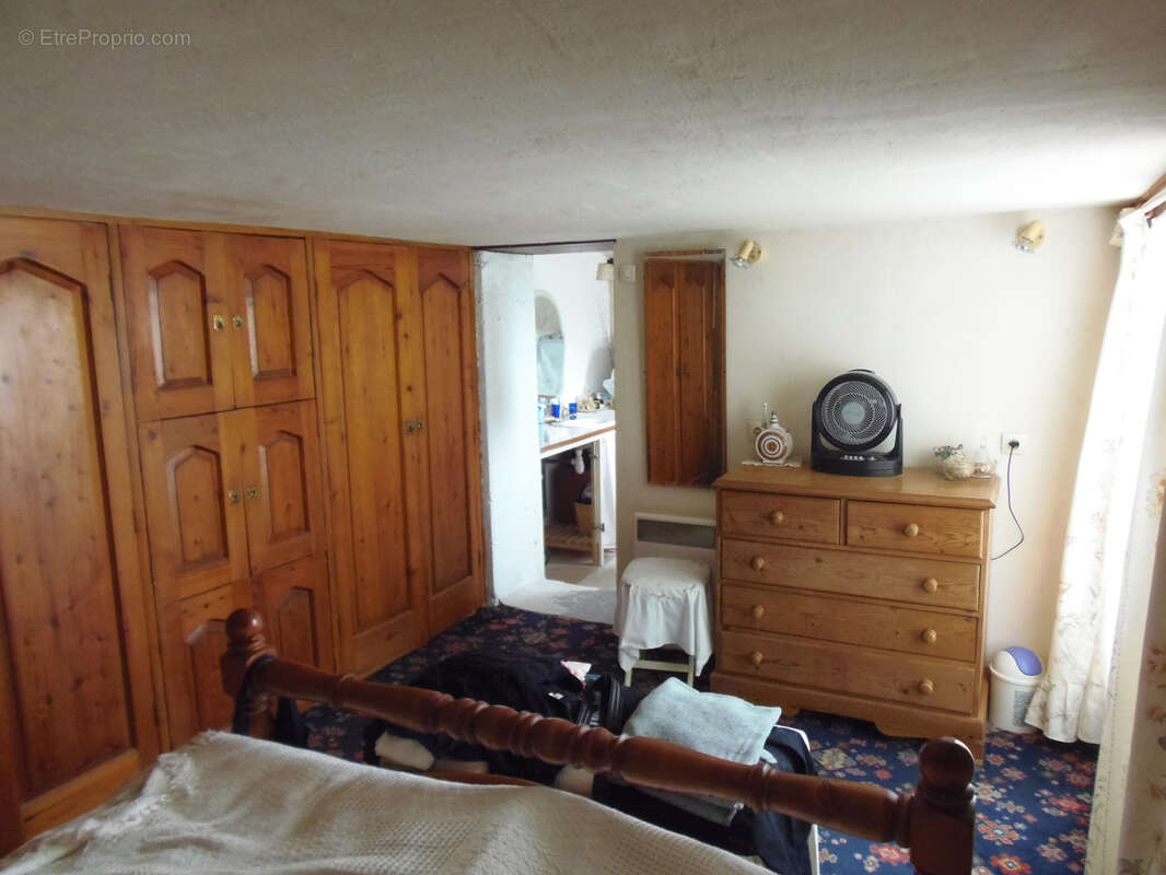 Maison à SAINT-DIZANT-DU-GUA