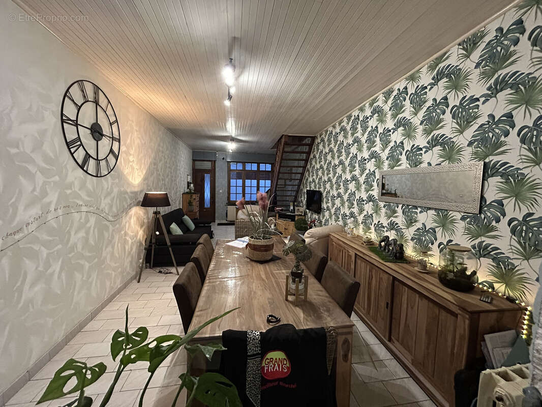 Maison à SAINT-AMAND-LES-EAUX