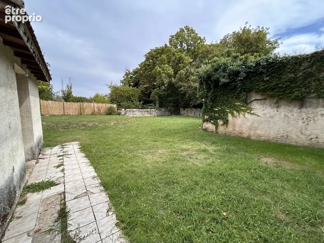 Maison 4 pièces 106 m² à vendre à Mours-Saint-Eusebe (26540) - photo 2