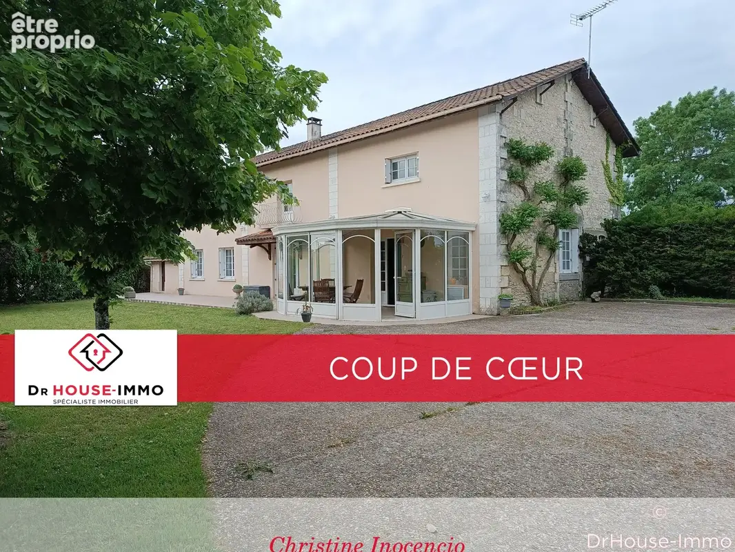 Maison à BARBEZIEUX-SAINT-HILAIRE