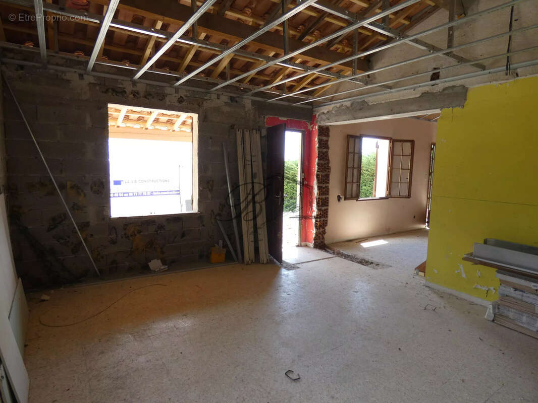 Maison à LA BASTIDONNE