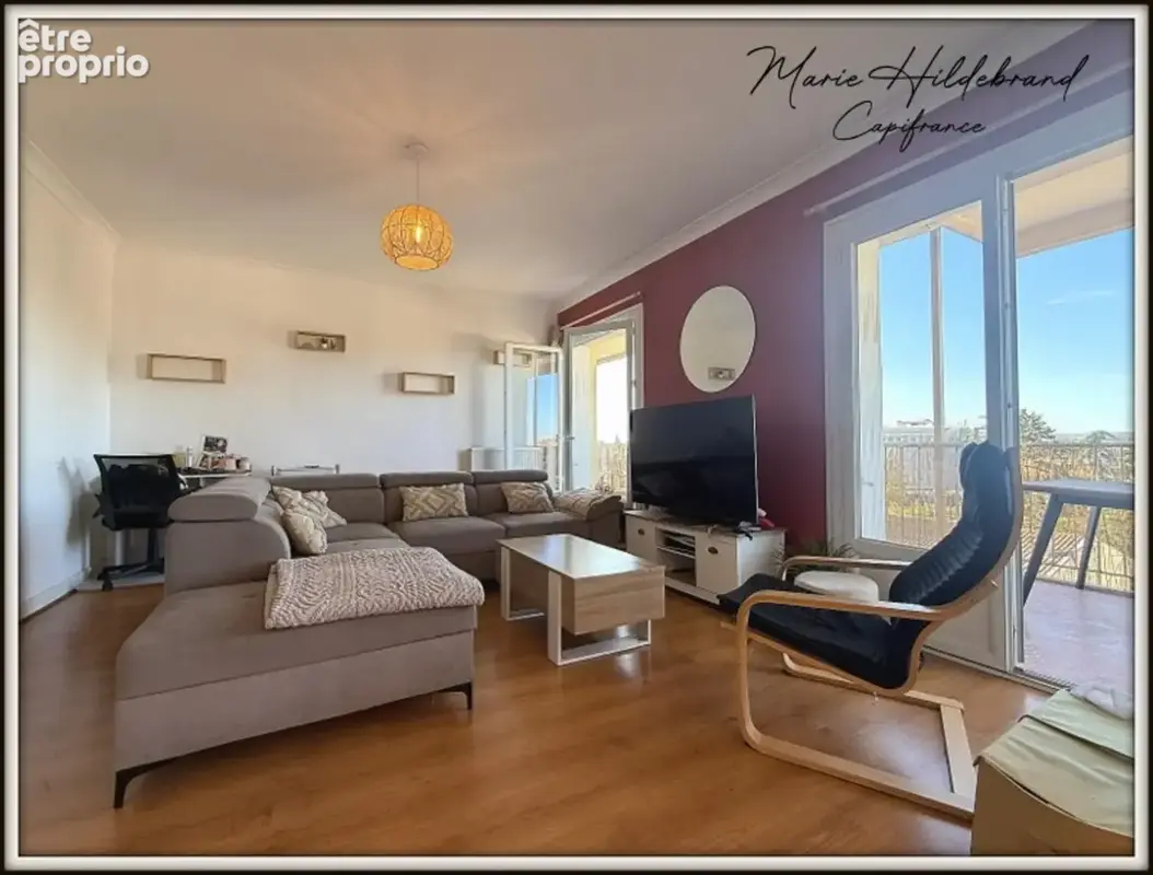 AGEN – Belle appartement T4 rénové - 4ᵉ étage avec ascenseur - garage - photo 8