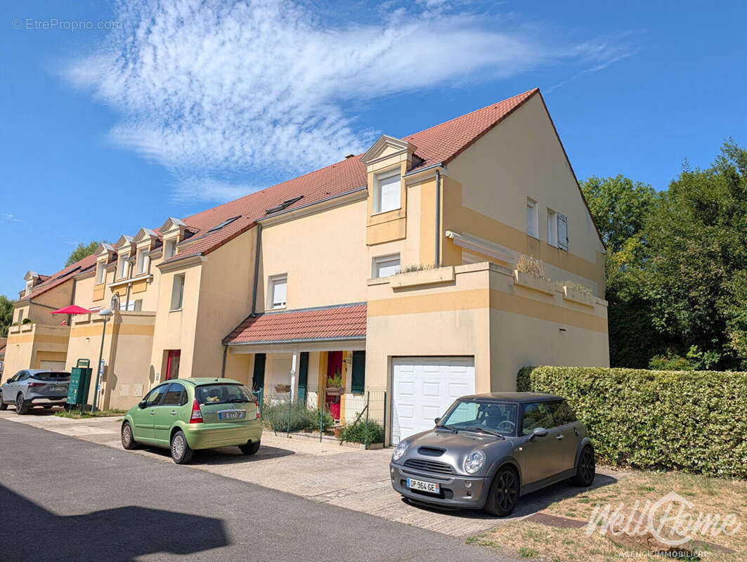 Appartement à SAINT-OUEN-L'AUMONE