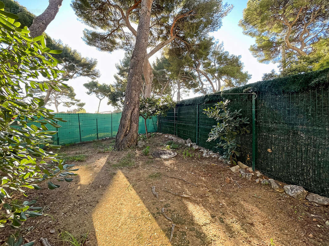 Appartement à SAUSSET-LES-PINS