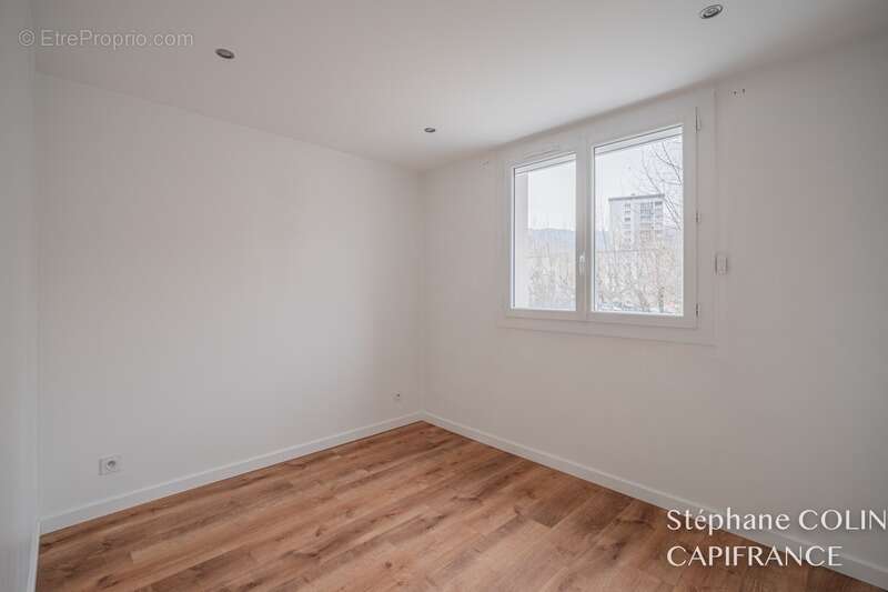 Appartement rénové 3 pièces GRENOBLE (38) - photo 11