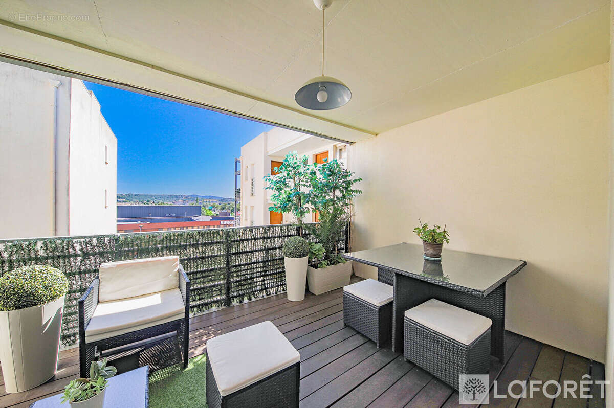 Porto-Vecchio - appartement 3 pièces soigné avec terrasse proche commodités - photo 3