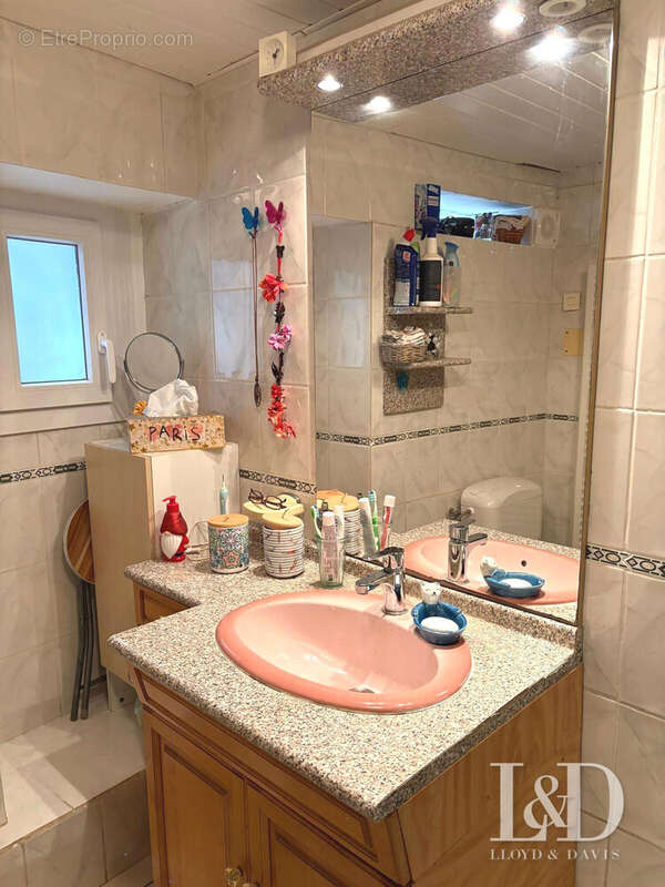 Maison à SAULX-LES-CHARTREUX