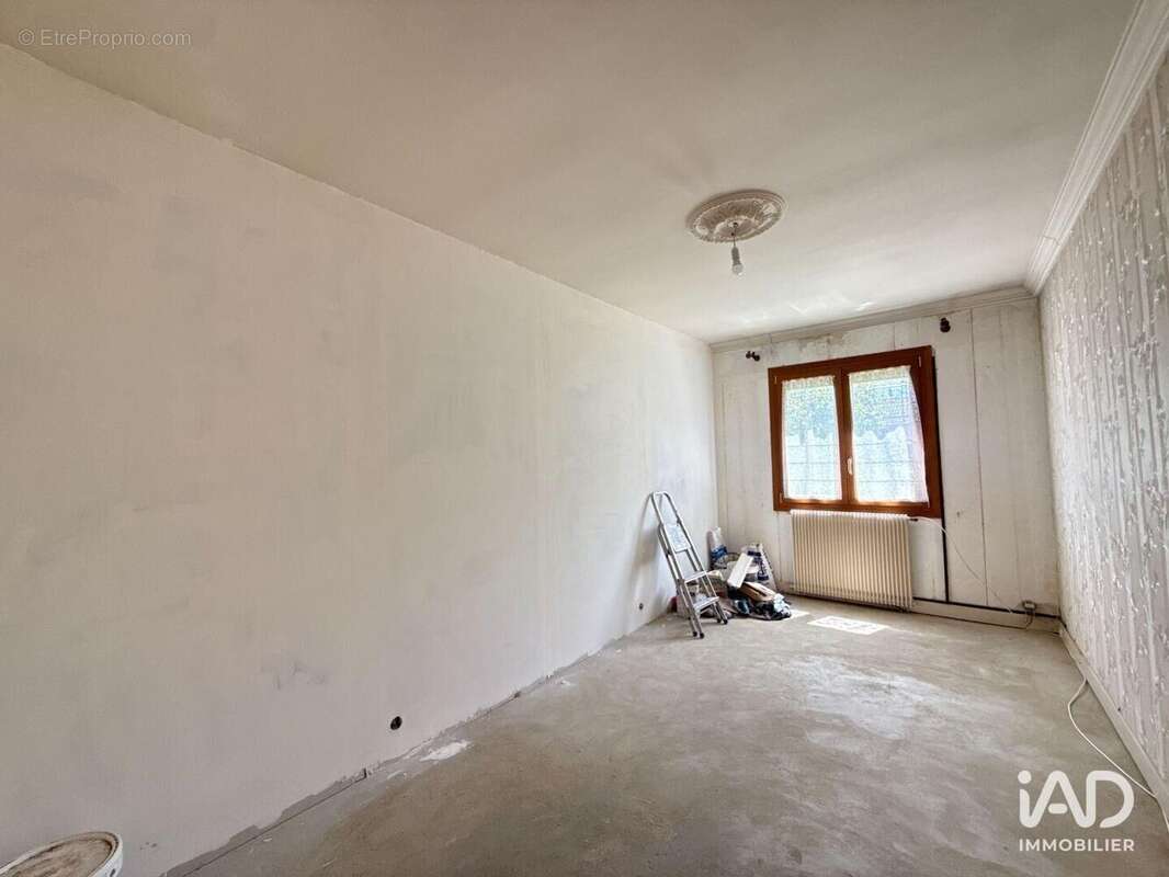 Maison 91 m² à Drancy  - photo 9