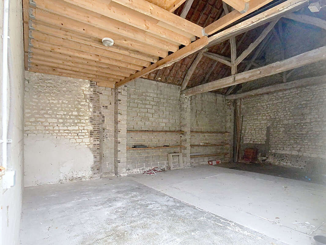 Appartement à ESTISSAC