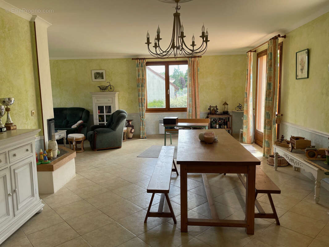 Maison à LA FERTE-GAUCHER