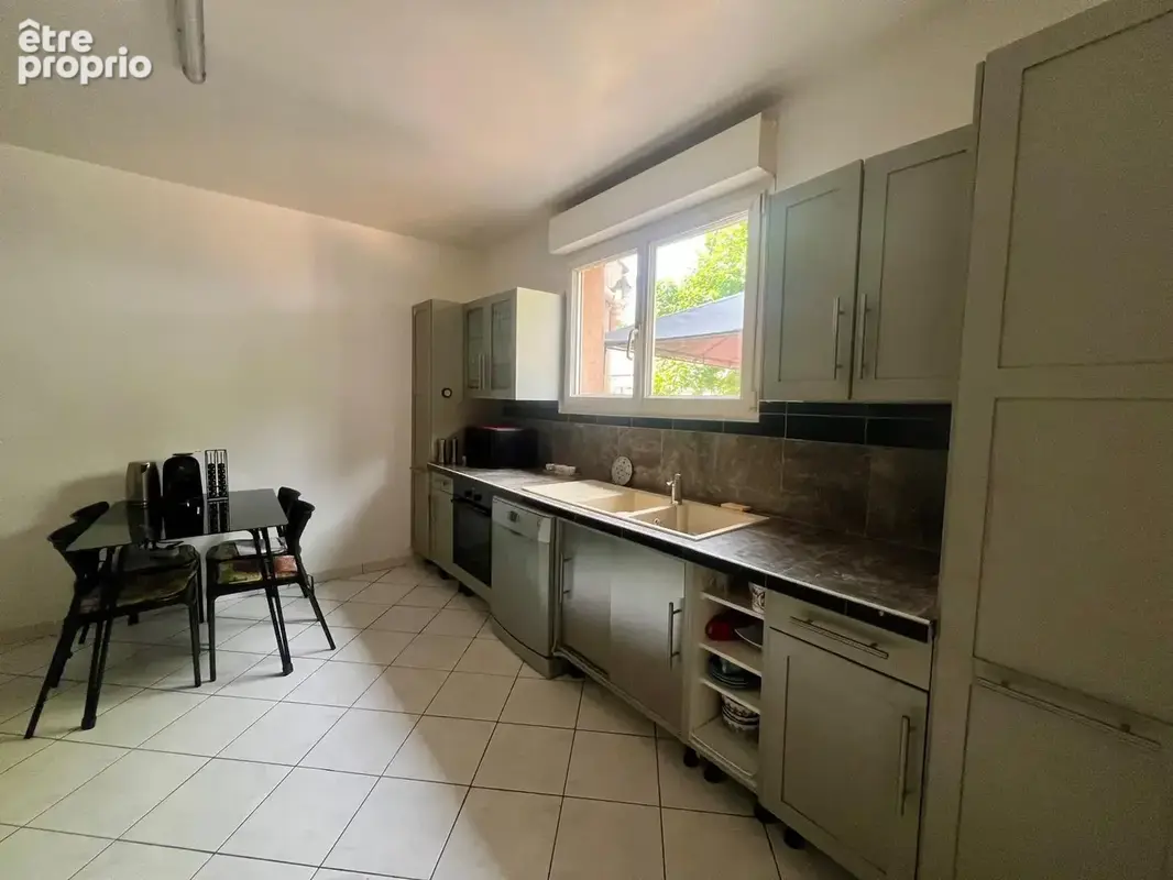 Grand pavillon familial / 10 min gare / 1100m2 terrain - photo 6