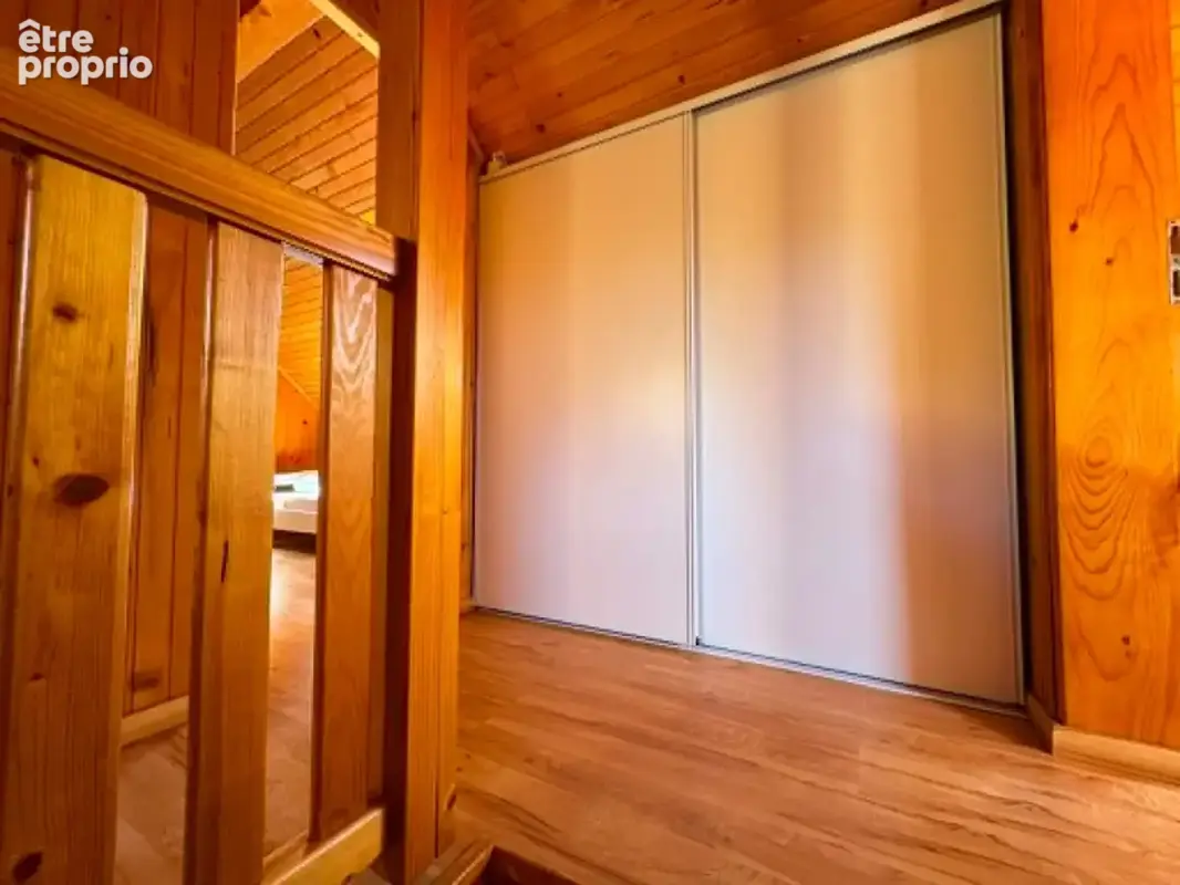 À vendre – Rare sur le secteur – Chalet à La Faurie (05) - photo 9