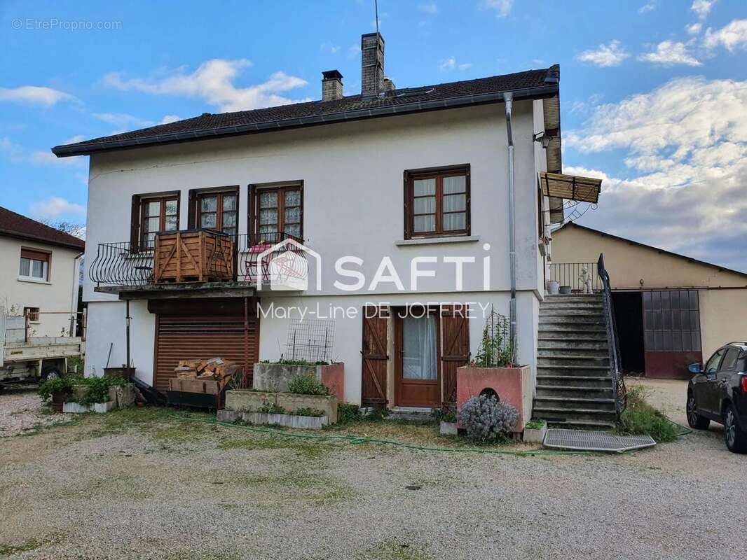 Photo 2 - Maison à MONTPONT-EN-BRESSE