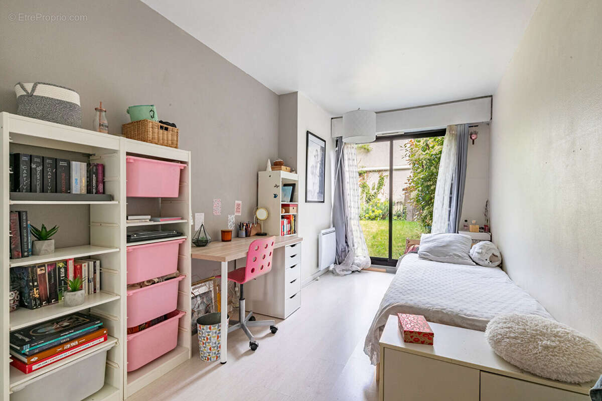 Appartement à MONTROUGE