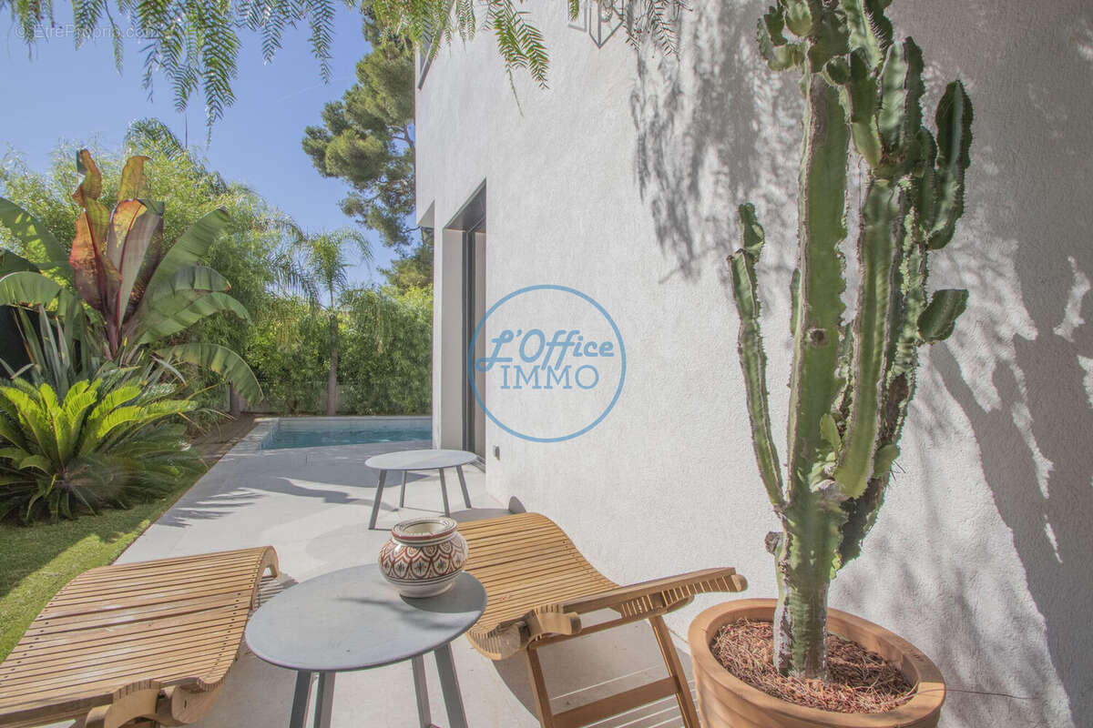 Maison 180 m² à Toulon  - photo 5