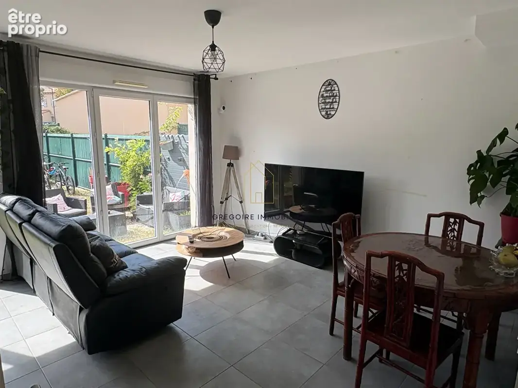 Maison T4 - 75 m² - Jardin, garage et stationnement - Pertuis - photo 5