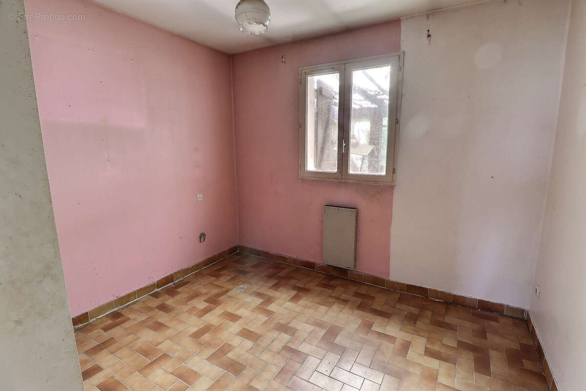 Maison à SUSSARGUES