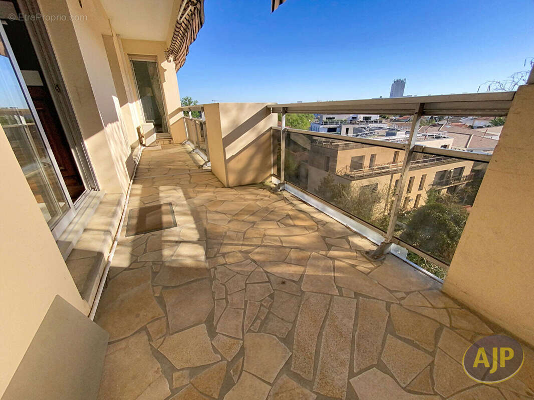 Appartement T5 avec terrasse et garage Bordeaux - photo 4