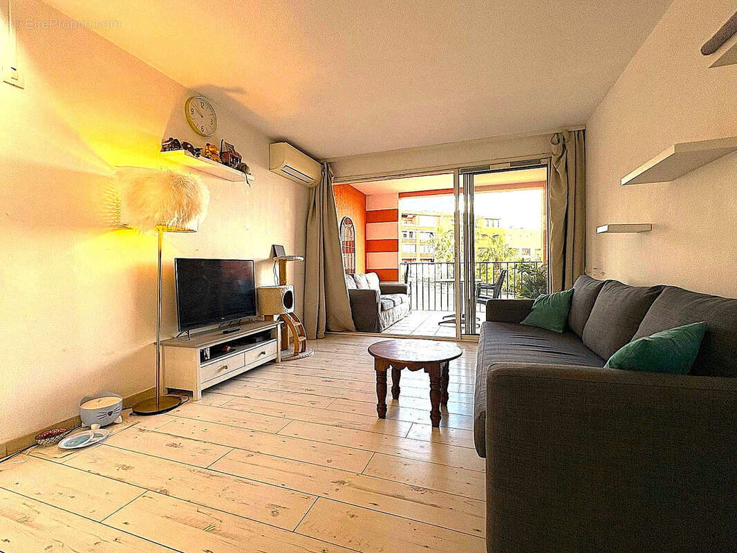 Appartement à GASSIN