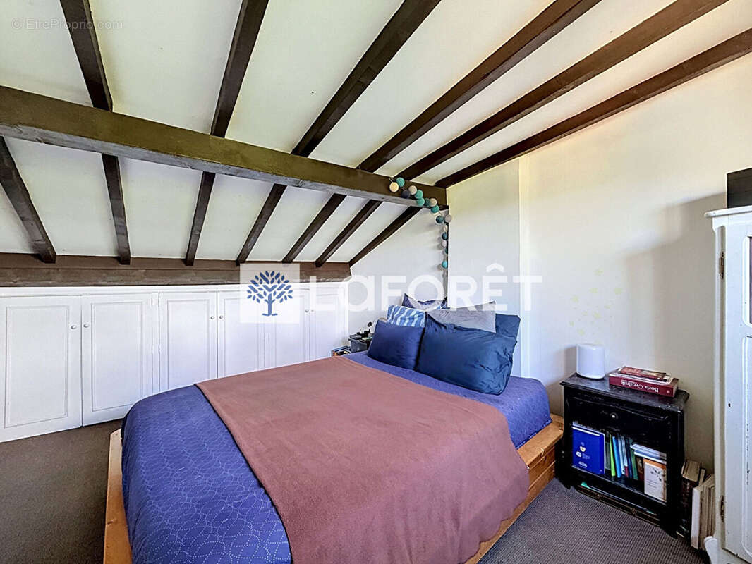 Appartement de charme de 83 m² au sol avec balcon et parking à Saint-Germain-en-Laye - photo 10