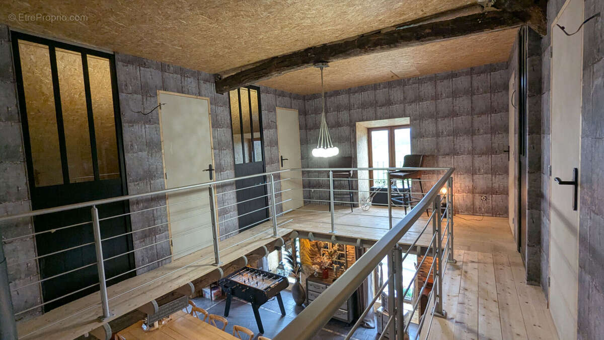 Appartement à L'ETANG-BERTRAND