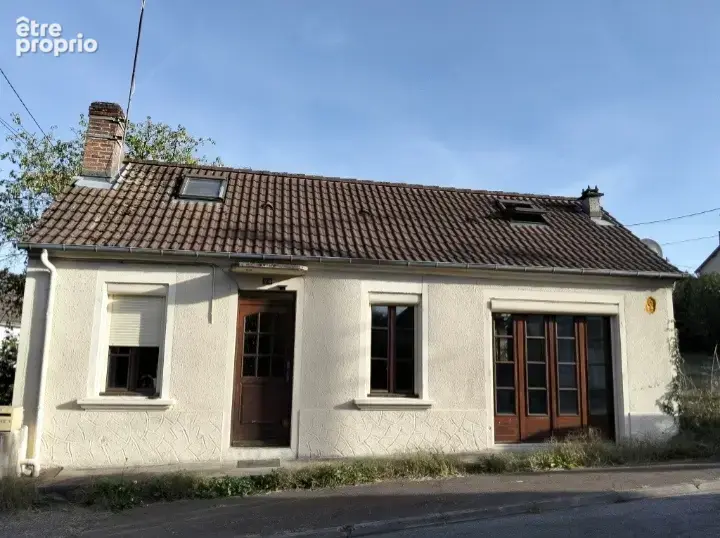 Photo Maison à La Machine au prix de 75 000€