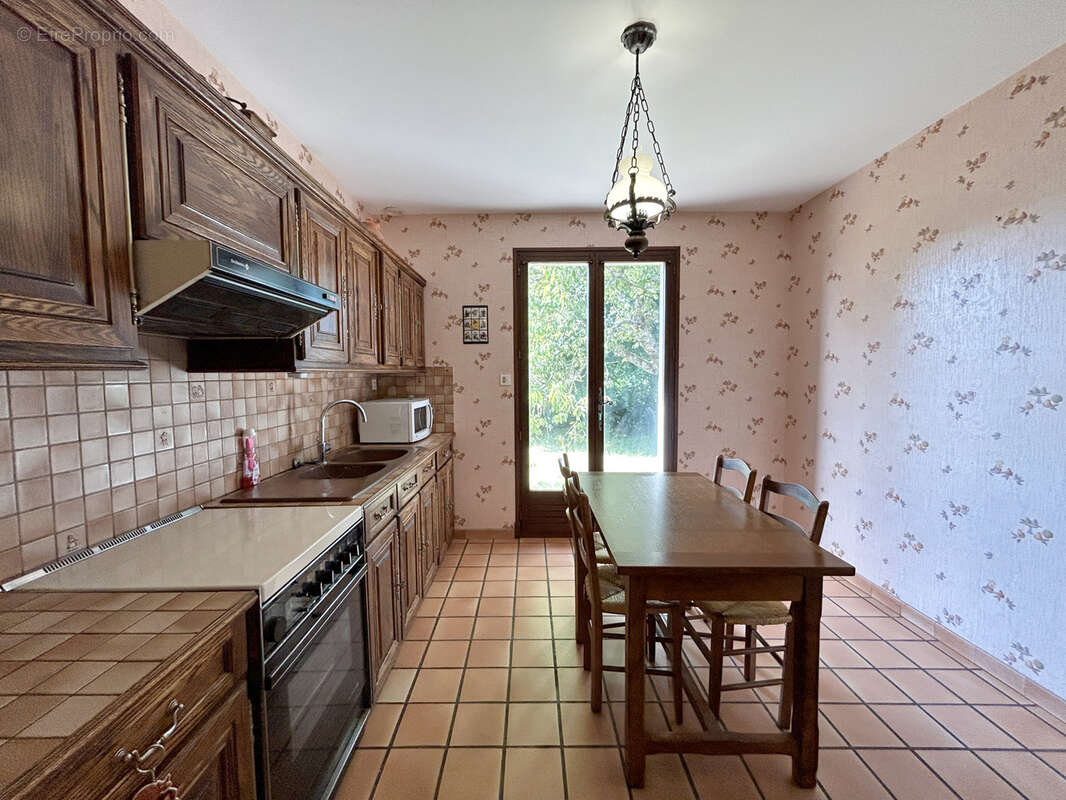 Maison à COMMENTRY