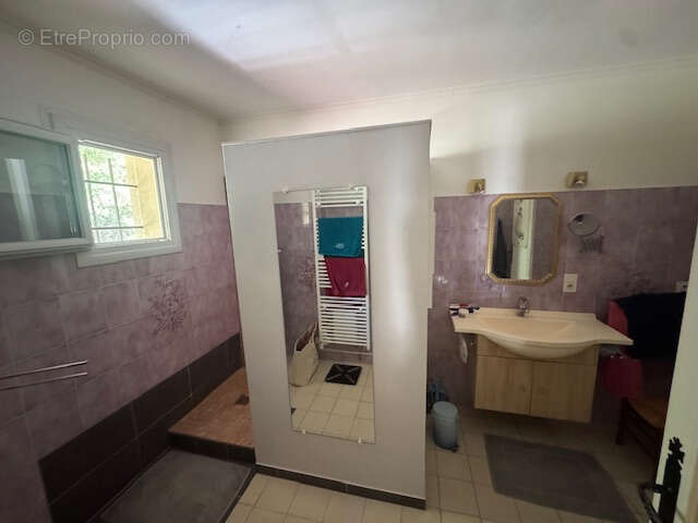 Maison à BUIS-LES-BARONNIES