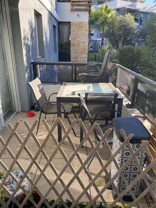 Appartement à MOUGINS