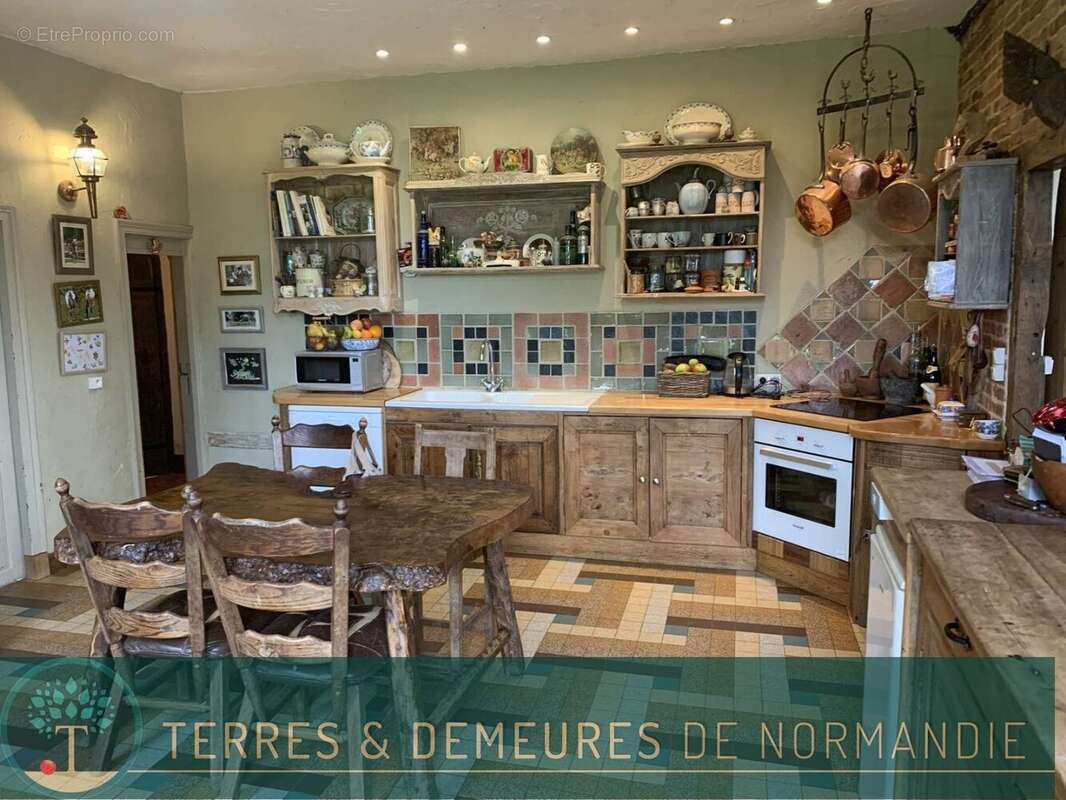 Maison à VIMOUTIERS