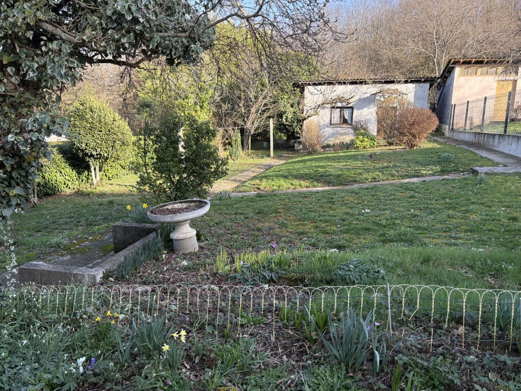 Maison à ARNAC-POMPADOUR