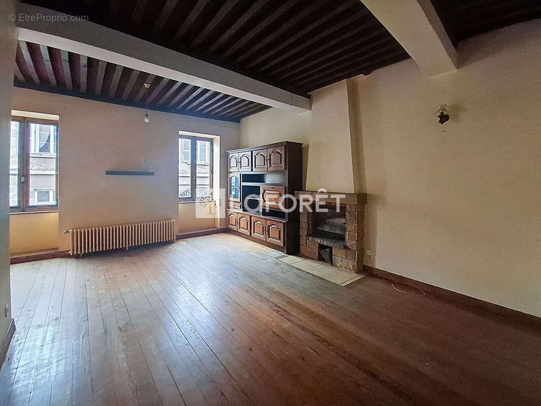 Appartement à BELLEVILLE