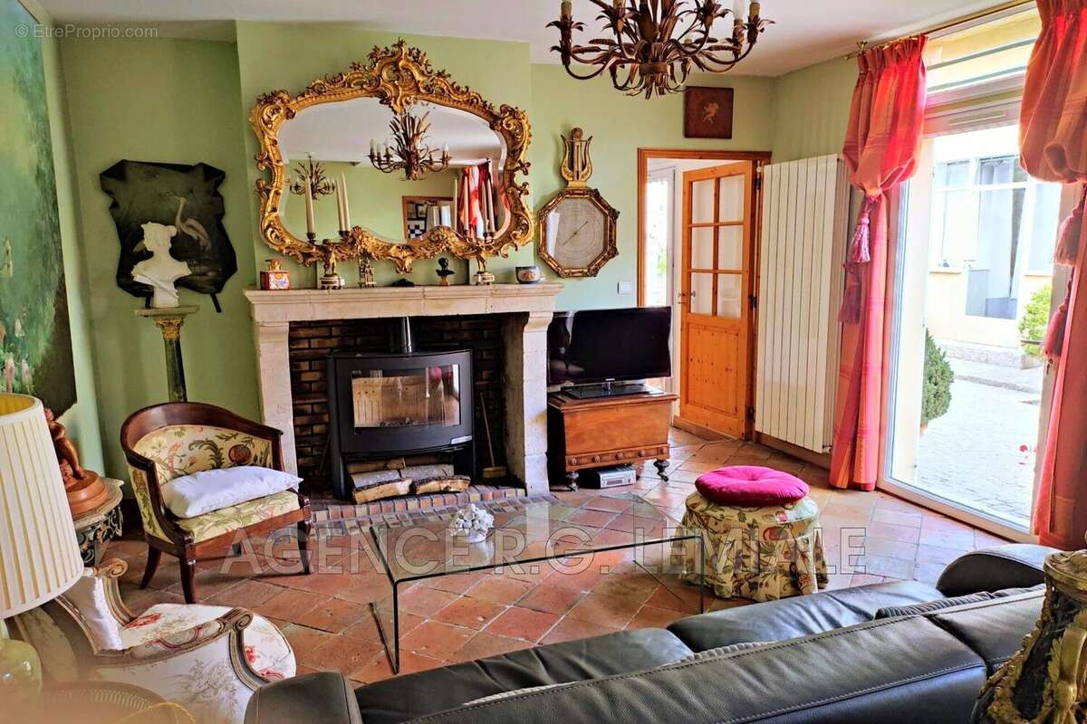 Maison à MAISONS-LAFFITTE