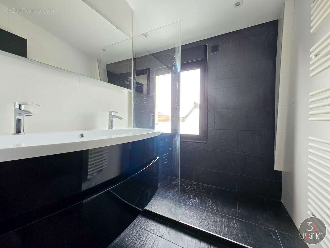 Appartement à MONTREUIL