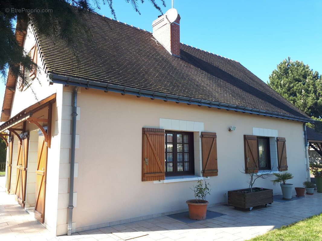 Maison à LES ORMES