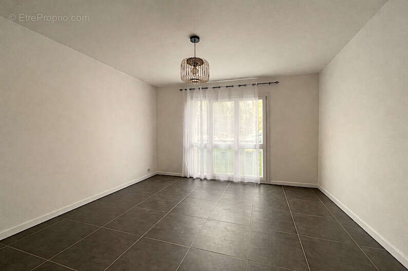 ChatGPT Image 3 févr - Appartement à YERRES