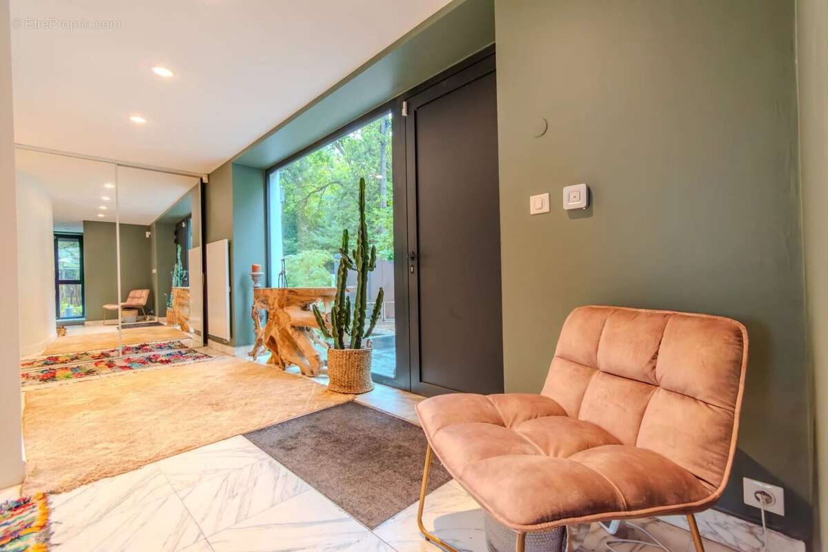 Maison à MONTMORENCY