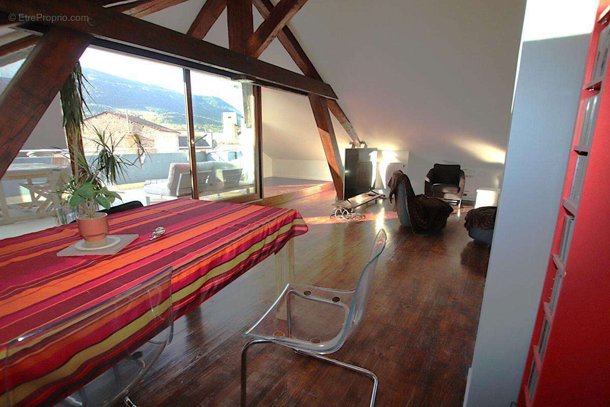 Appartement à MILLAU