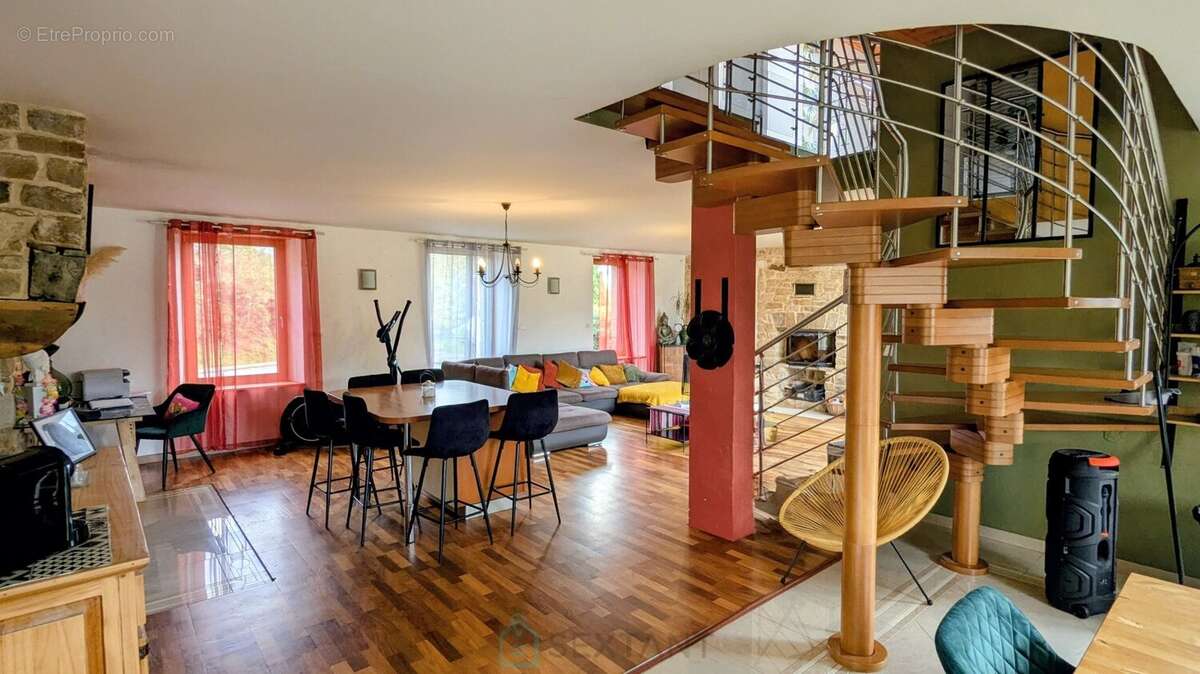 Maison à LANVENEGEN